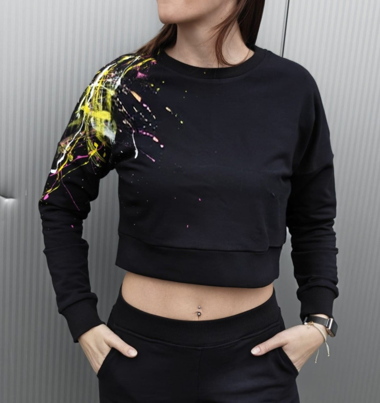 Dámská crop top mikina bez kapuce ručně barvená — česká výroba